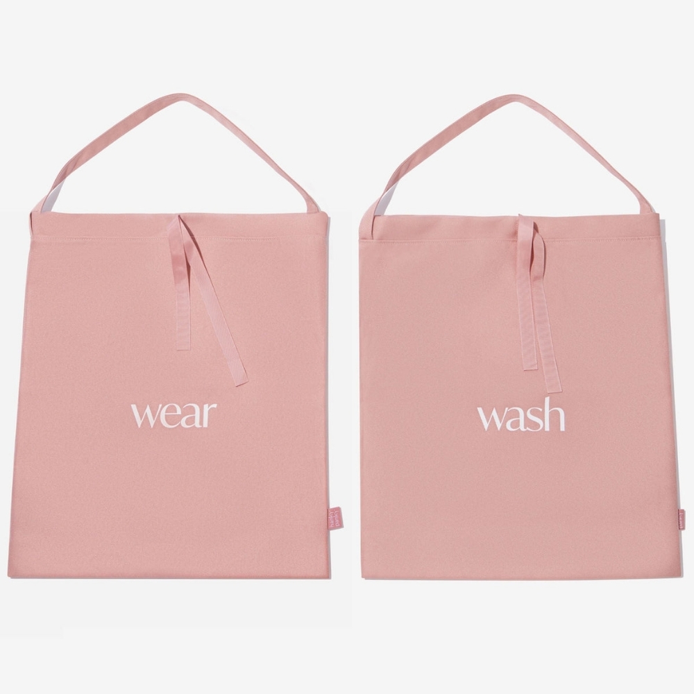 Hanky Panky Travel Bags, Set of 2. Light pink.